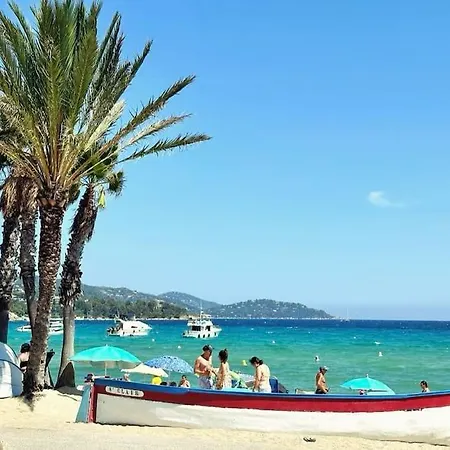 T2 Ensoleille Apartament