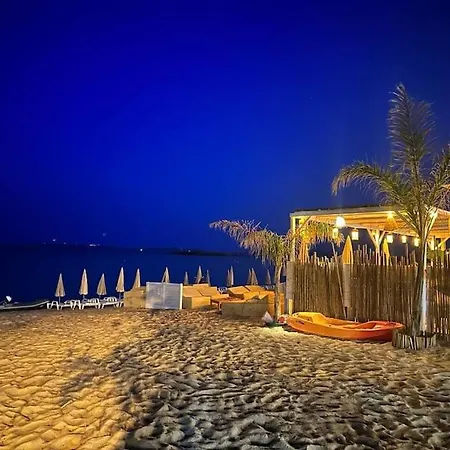 T2 Ensoleille Apartament *