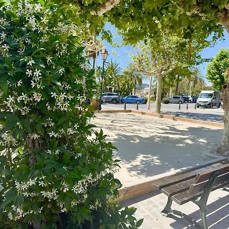 T2 Ensoleillé * Le Lavandou